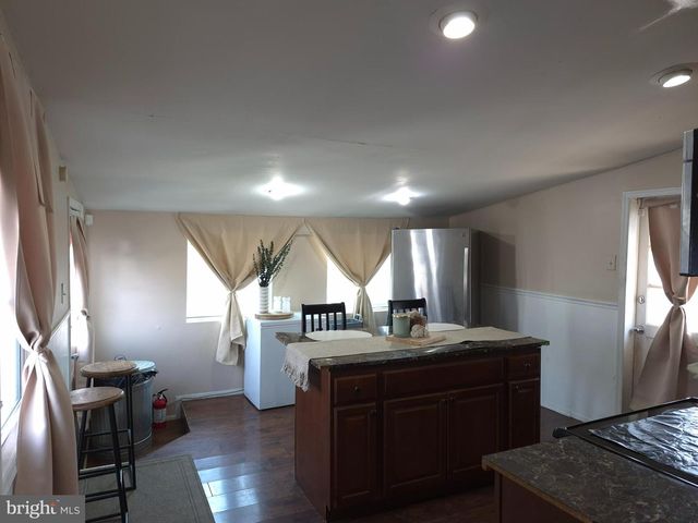 916 SPRUCE ST, Collingdale, PA 19023