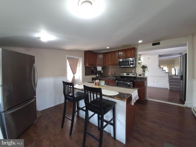 916 SPRUCE ST, Collingdale, PA 19023