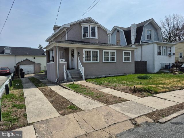 916 SPRUCE ST, Collingdale, PA 19023