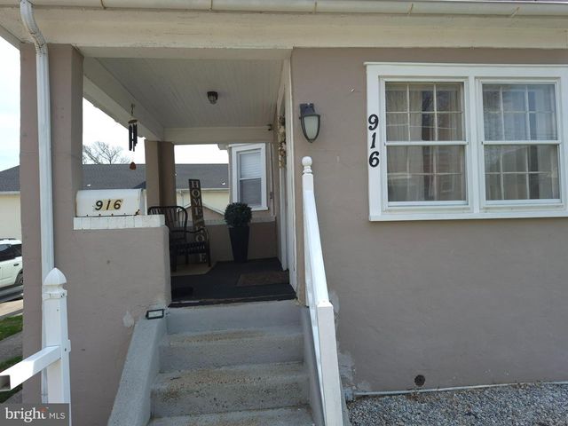 916 SPRUCE ST, Collingdale, PA 19023