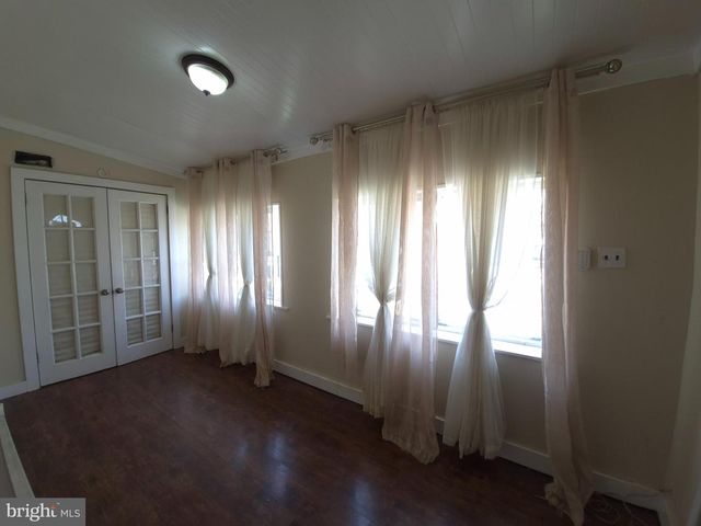 916 SPRUCE ST, Collingdale, PA 19023