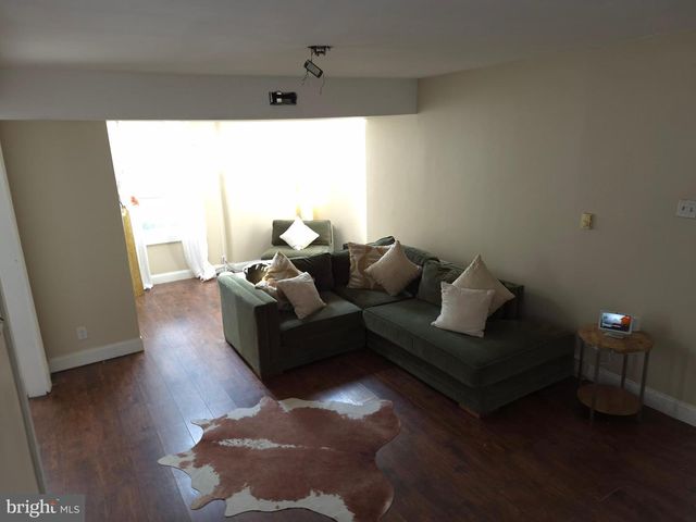 916 SPRUCE ST, Collingdale, PA 19023