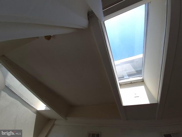 916 SPRUCE ST, Collingdale, PA 19023