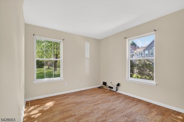 46 Stillwell Ct, Bridgewater Twp., NJ 08807