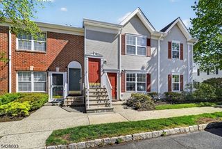 46 Stillwell Ct, Bridgewater Twp., NJ 08807