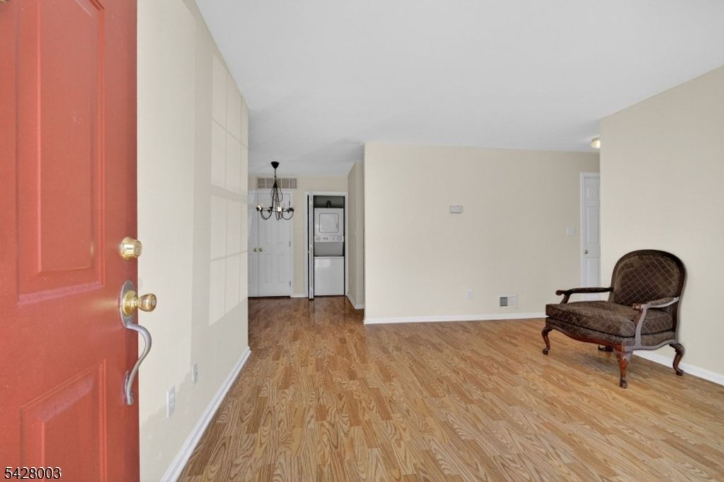 46 Stillwell Ct, Bridgewater Twp., NJ 08807 — photo 3