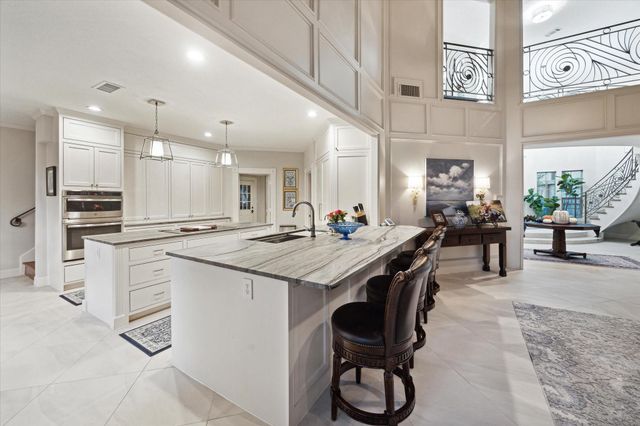 15406 Old Stone Trail, Houston, TX 77079