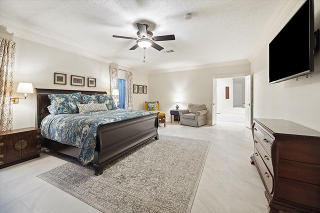 15406 Old Stone Trail, Houston, TX 77079