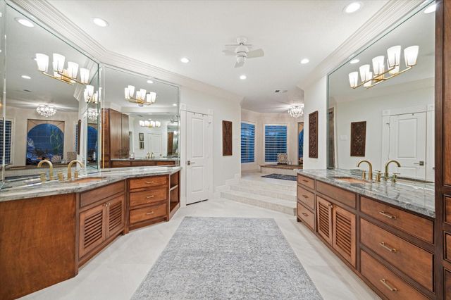 15406 Old Stone Trail, Houston, TX 77079
