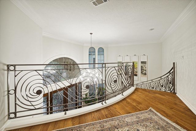 15406 Old Stone Trail, Houston, TX 77079
