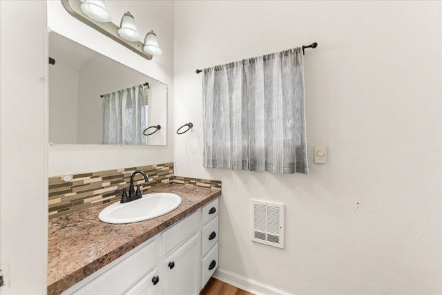 2724 E 4th Ave Ave, Spokane, WA 99202