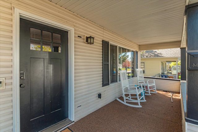 2724 E 4th Ave Ave, Spokane, WA 99202