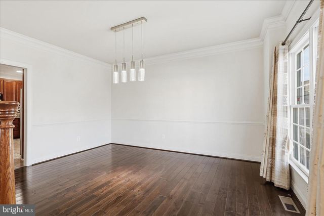 22908 N BROWN SQ, Ashburn, VA 20148