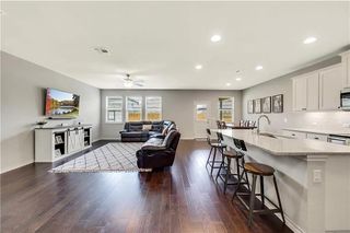 112 Magna LN, Liberty Hill, TX 78642