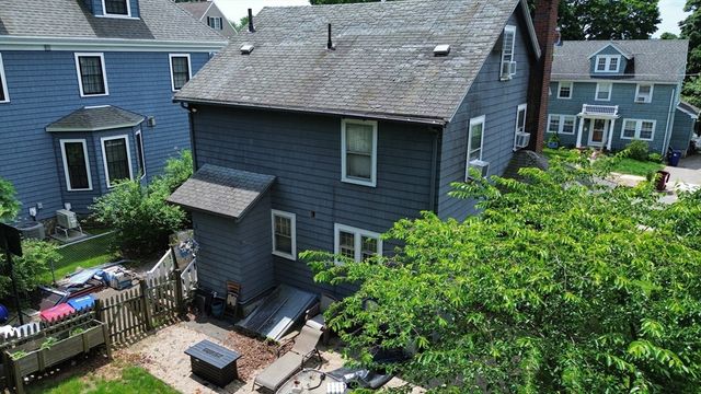 73 Florence Ave, Melrose, MA 02176