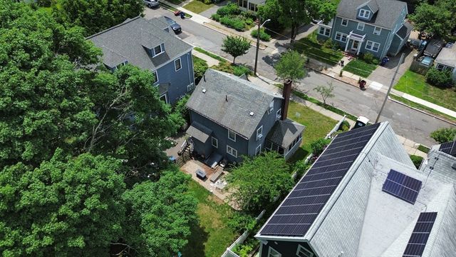 73 Florence Ave, Melrose, MA 02176
