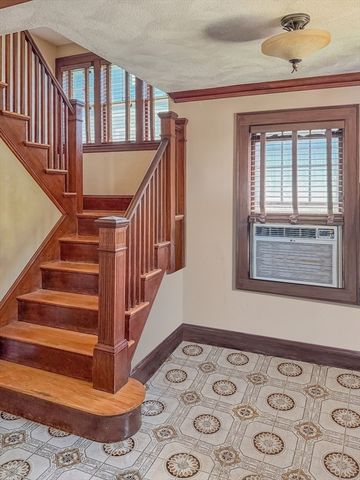 73 Florence Ave, Melrose, MA 02176
