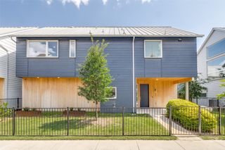 1015 Barsotti Court, Dallas, TX 75212