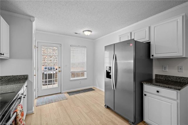 1132 Academic Drive, Winston-salem, NC 27106