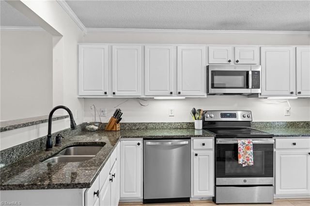 1132 Academic Drive, Winston-salem, NC 27106