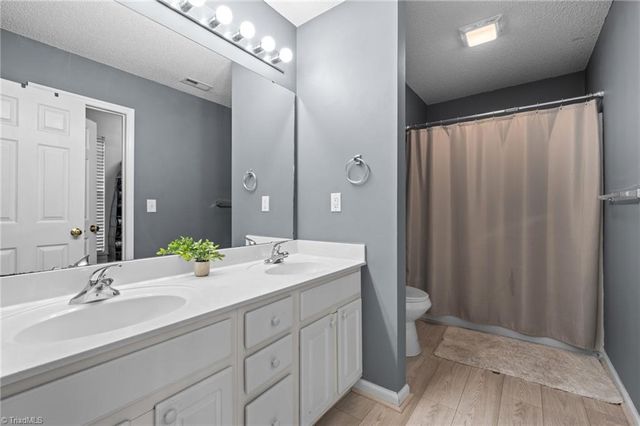 1132 Academic Drive, Winston-salem, NC 27106