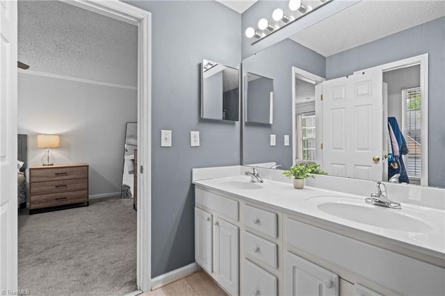1132 Academic Drive, Winston-salem, NC 27106