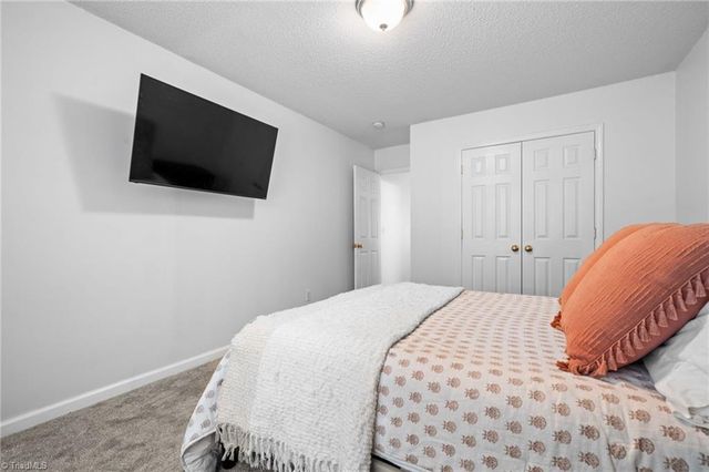 1132 Academic Drive, Winston-salem, NC 27106