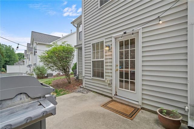 1132 Academic Drive, Winston-salem, NC 27106