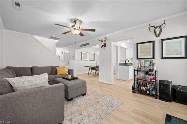 1132 Academic Drive, Winston-salem, NC 27106