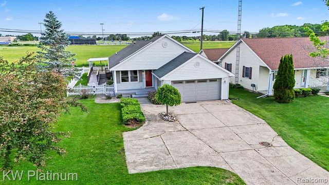 2688 W Genesee Street, Lapeer, MI 48446