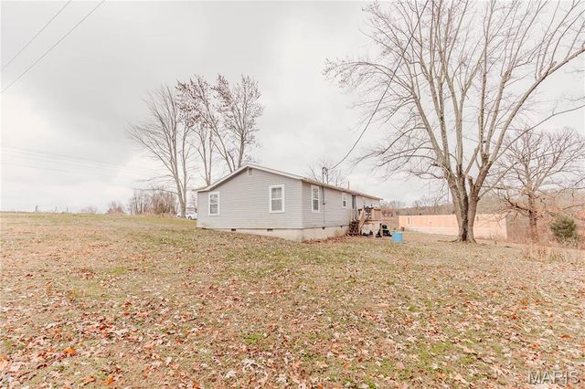 10771 Crest Road, Dixon, MO 65459