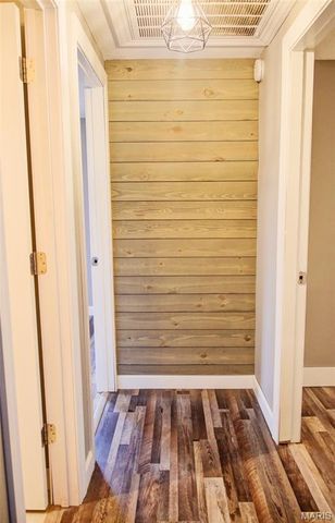 10771 Crest Road, Dixon, MO 65459