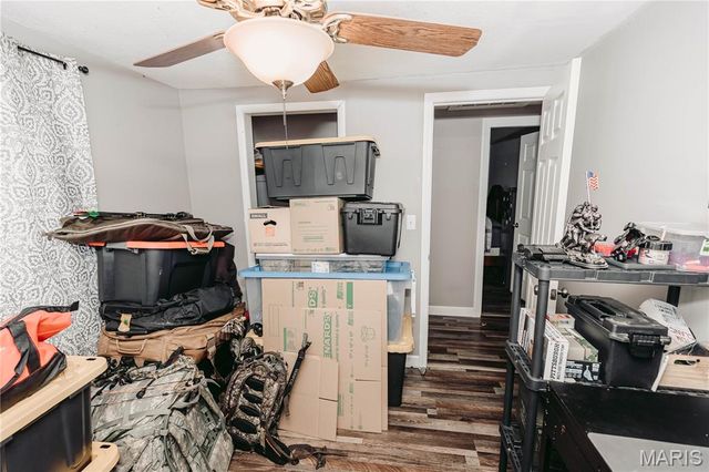 10771 Crest Road, Dixon, MO 65459