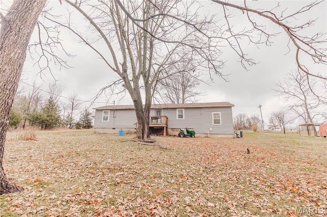 10771 Crest Road, Dixon, MO 65459