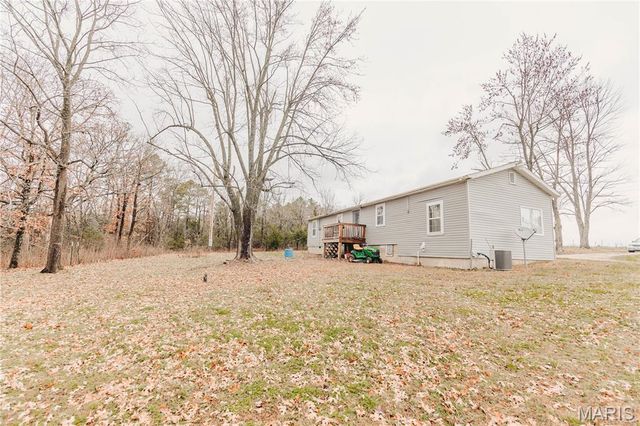 10771 Crest Road, Dixon, MO 65459