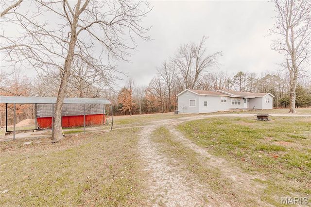 10771 Crest Road, Dixon, MO 65459