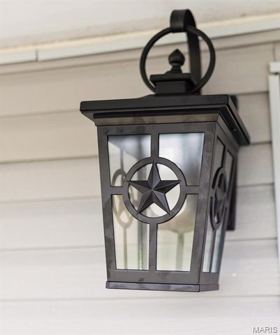 10771 Crest Road, Dixon, MO 65459