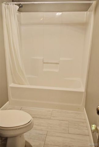 10771 Crest Road, Dixon, MO 65459