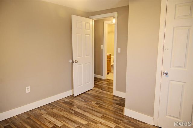 10771 Crest Road, Dixon, MO 65459