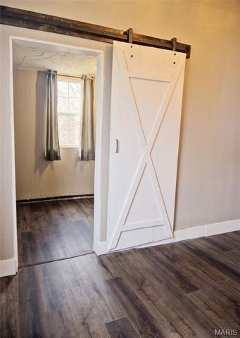 10771 Crest Road, Dixon, MO 65459