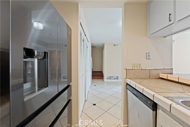 1381 S Walnut Street 2008, Anaheim, CA 92802