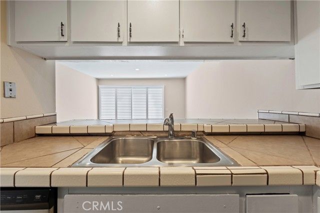 1381 S Walnut Street 2008, Anaheim, CA 92802