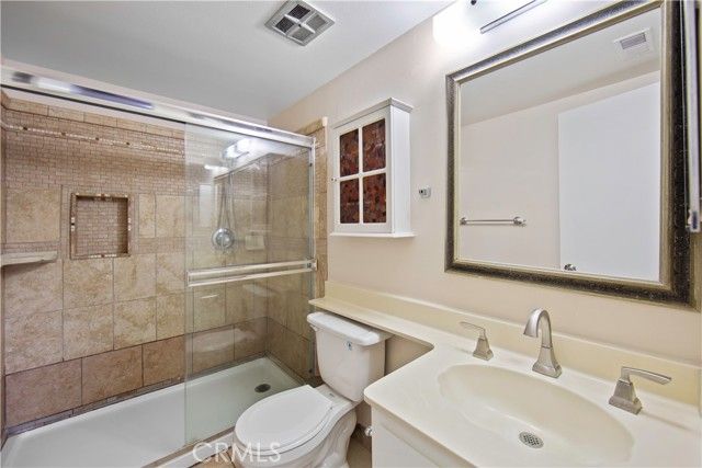 1381 S Walnut Street 2008, Anaheim, CA 92802