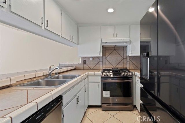 1381 S Walnut Street 2008, Anaheim, CA 92802