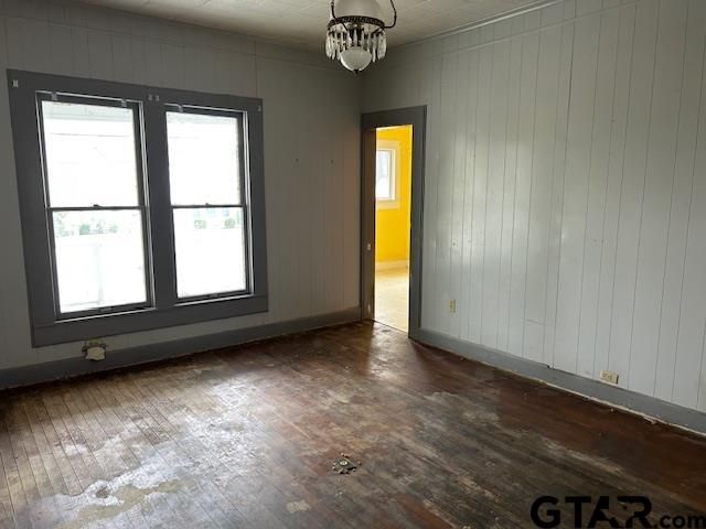 330 W KILPATRICK, Mineola, TX 75773