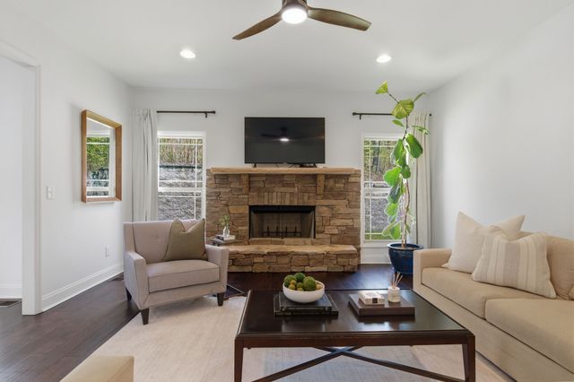 1075 Garland Hollow Rd, Pegram, TN 37143