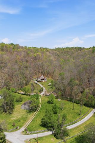 1075 Garland Hollow Rd, Pegram, TN 37143