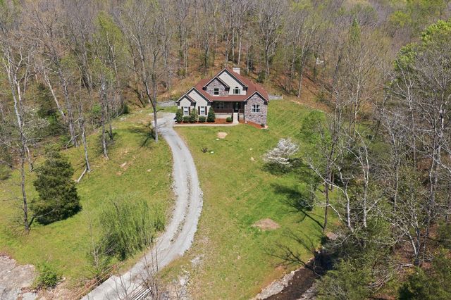 1075 Garland Hollow Rd, Pegram, TN 37143