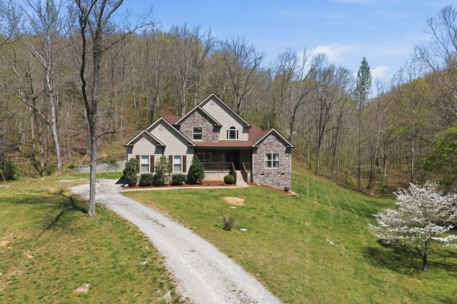 1075 Garland Hollow Rd, Pegram, TN 37143