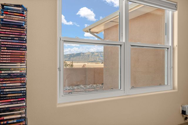 2304 Flagstone Road NE, Rio Rancho, NM 87124